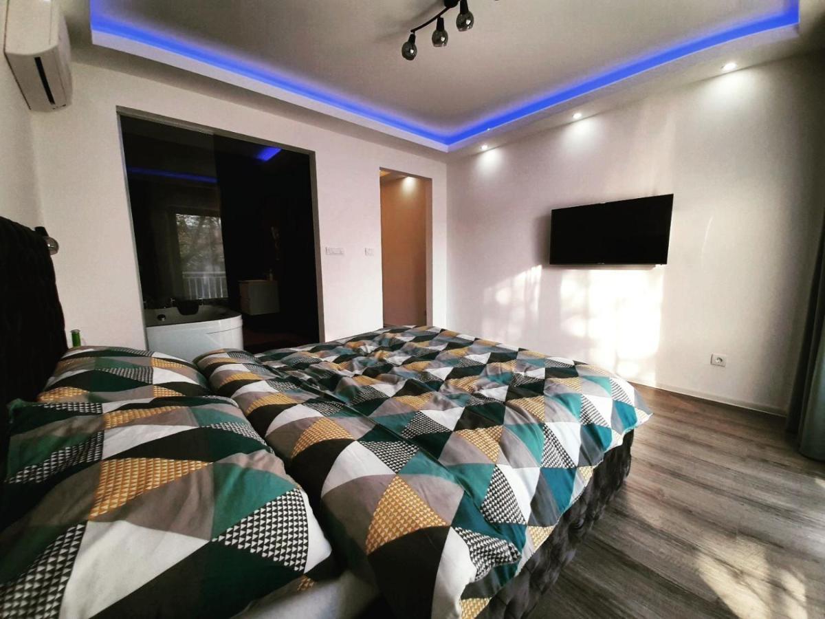 Stars Lux Room Beograd Bagian luar foto